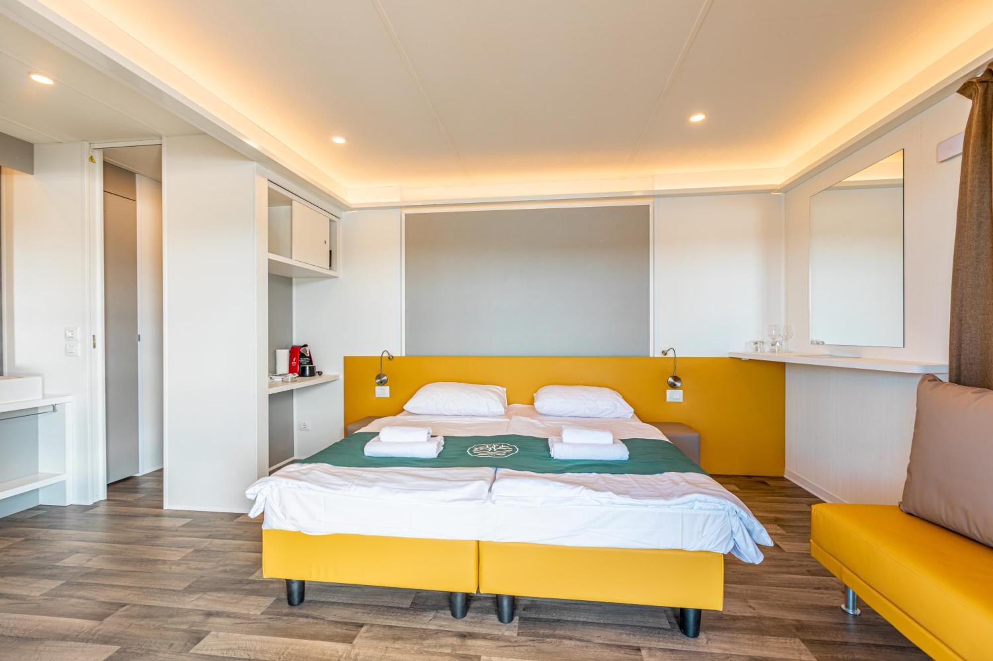 Olivia Green Camping Hotel Tisno Bagian luar foto